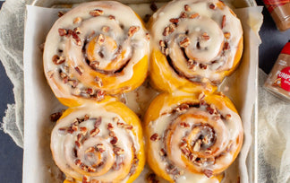 Vegan Pumpkin Cinnamon Rolls