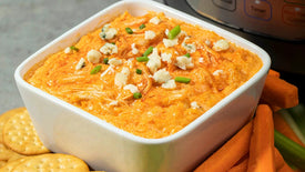 Instant Pot Buffalo Chicken Dip