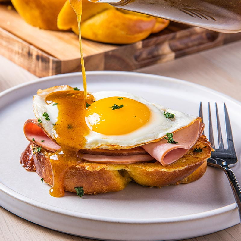 Eggs sales french toast