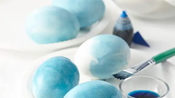 Painted-Easter-Eggs_575x323
