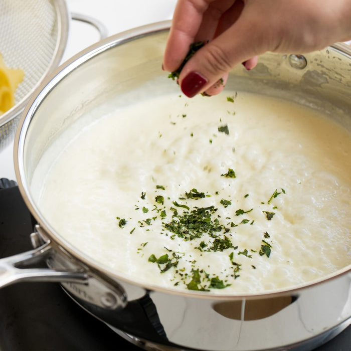 Lawry's® Parsley Flakes, 0.25 oz