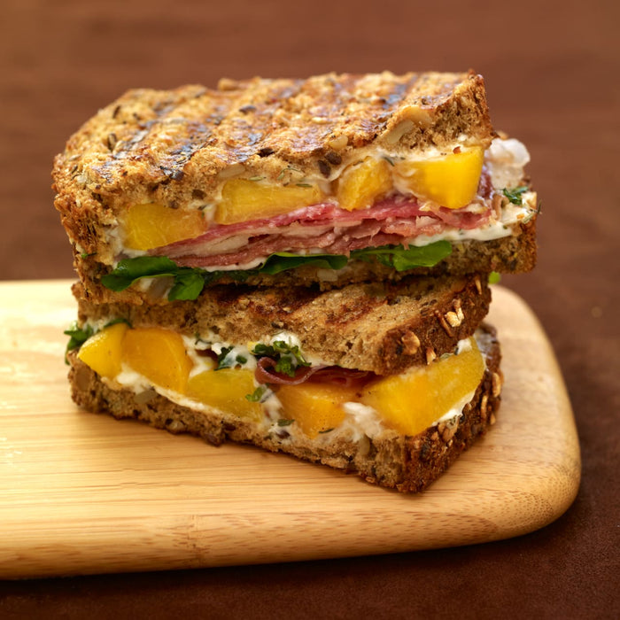 McCormick® Whole Thyme Leaves, 0.75 oz