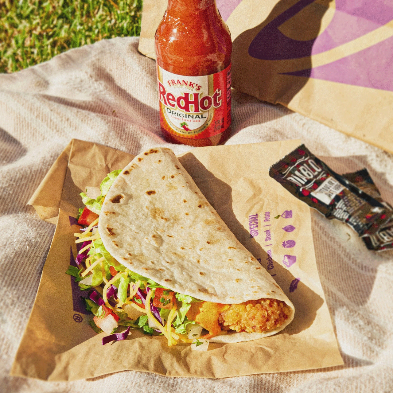 taco bell and frh gif