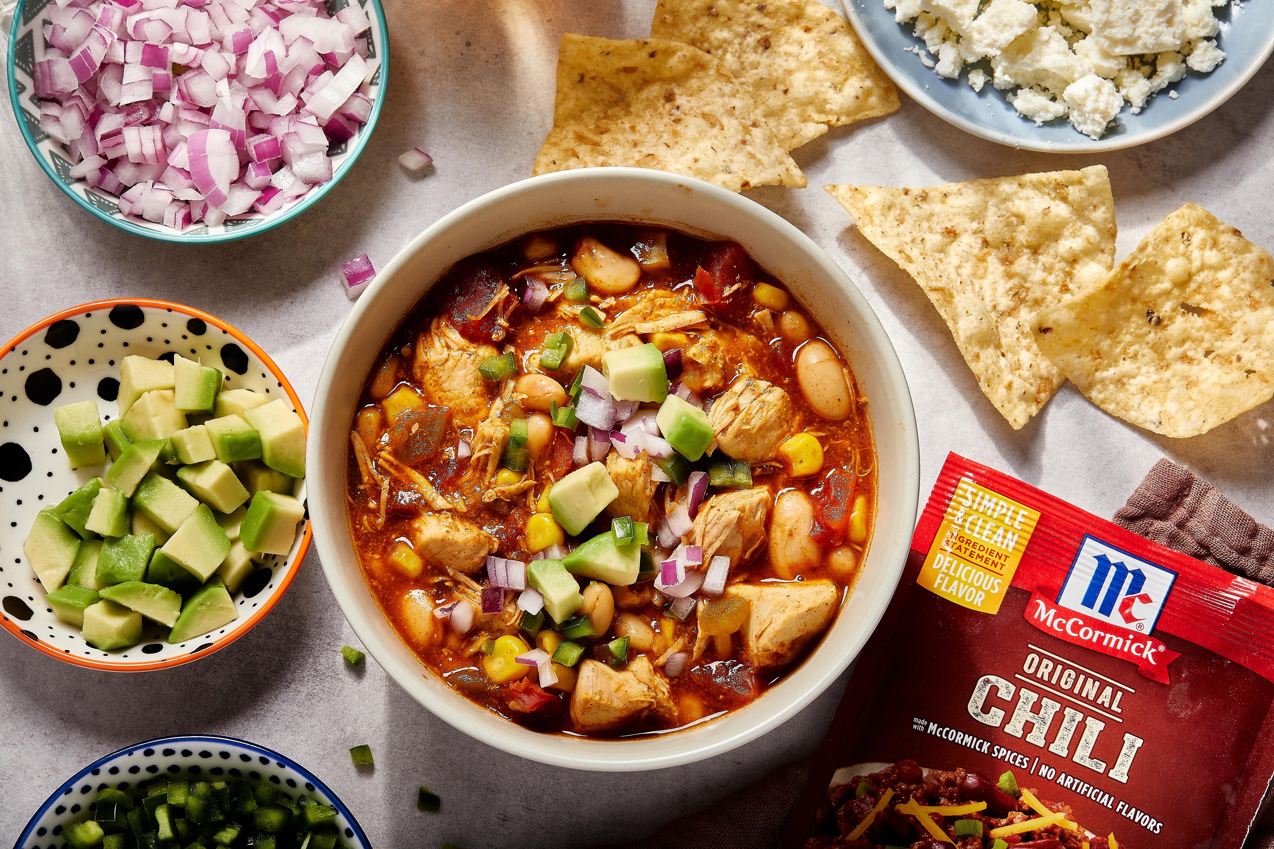 slow cooker chicken and bean chili